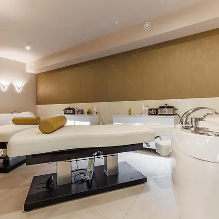 Olymp Iv Колобжег